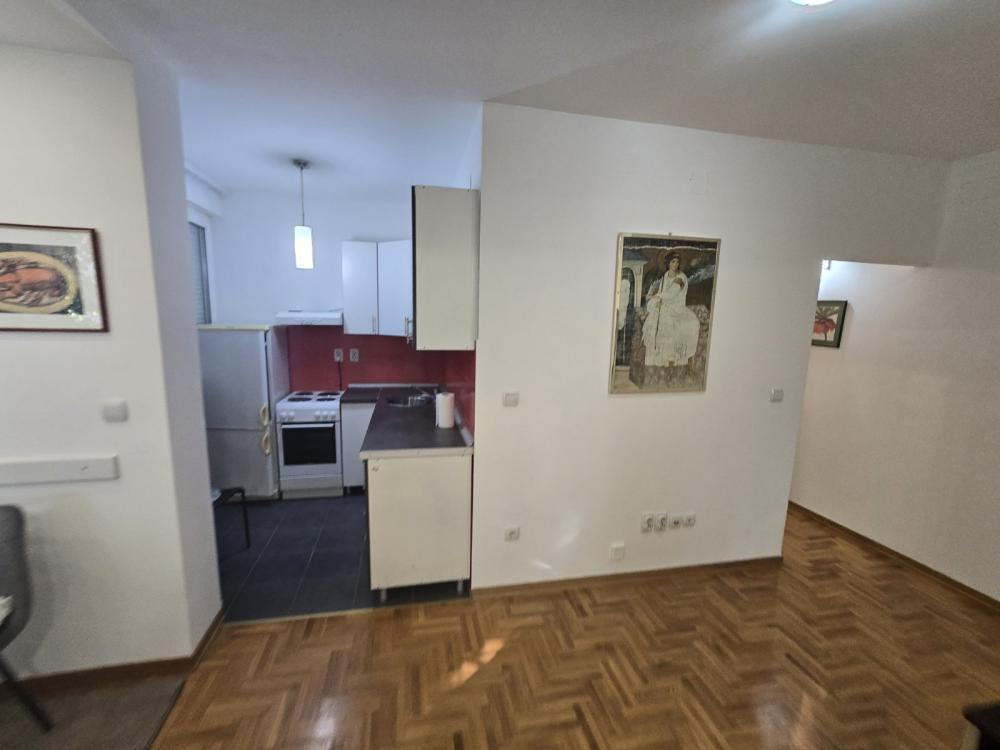 Slika 5 - Narodnih heroja, Jednosoban stan za izdavanje, 37m2, 400€