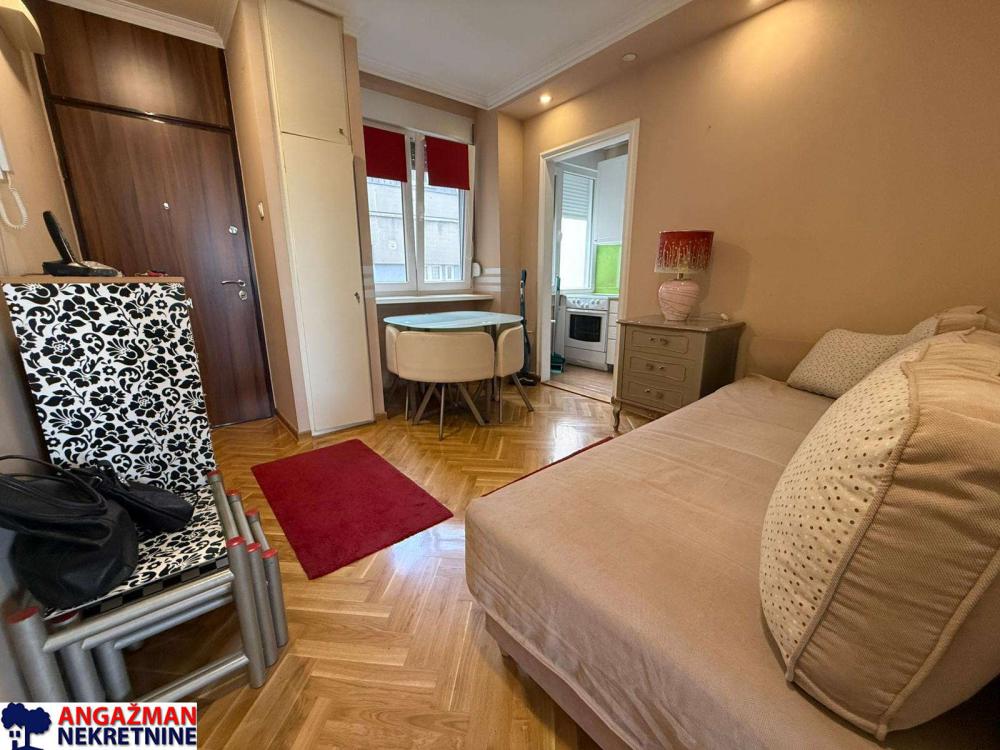 Slika 4 - Bulevar Arsenija Čarnojevića, Jednoiposoban stan na prodaju, 43m2, 185.000€