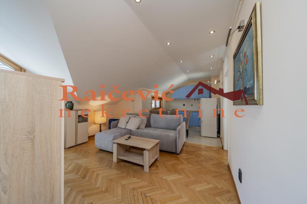 Slika 1 - Strahinjica bana, Troiposoban stan za izdavanje, 83m2, 1.000€