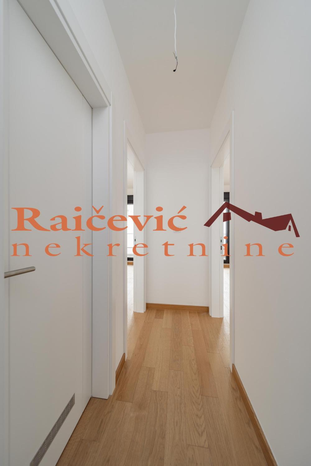 Slika 6 - Partizanov stadion, Trosoban stan na prodaju, 71m2, 265.000€