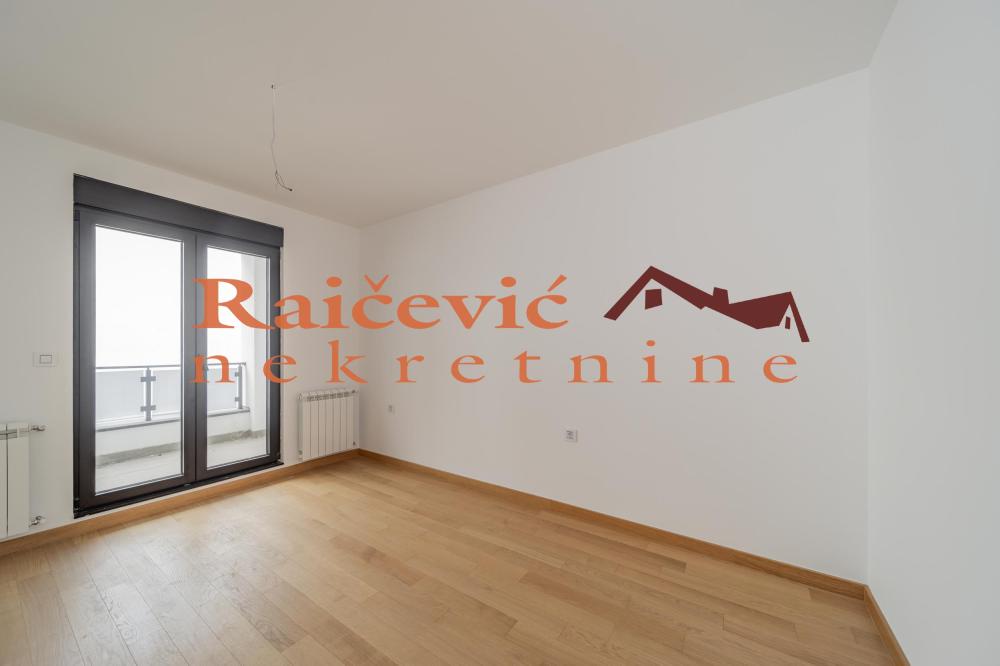 Slika 7 - Partizanov stadion, Trosoban stan na prodaju, 71m2, 265.000€