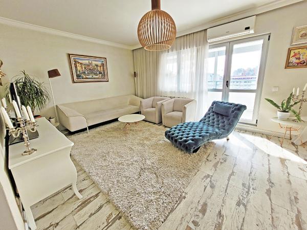 Slika 1 - Vojvode Stepe, Trosoban stan na prodaju, 90m2, 327.000€
