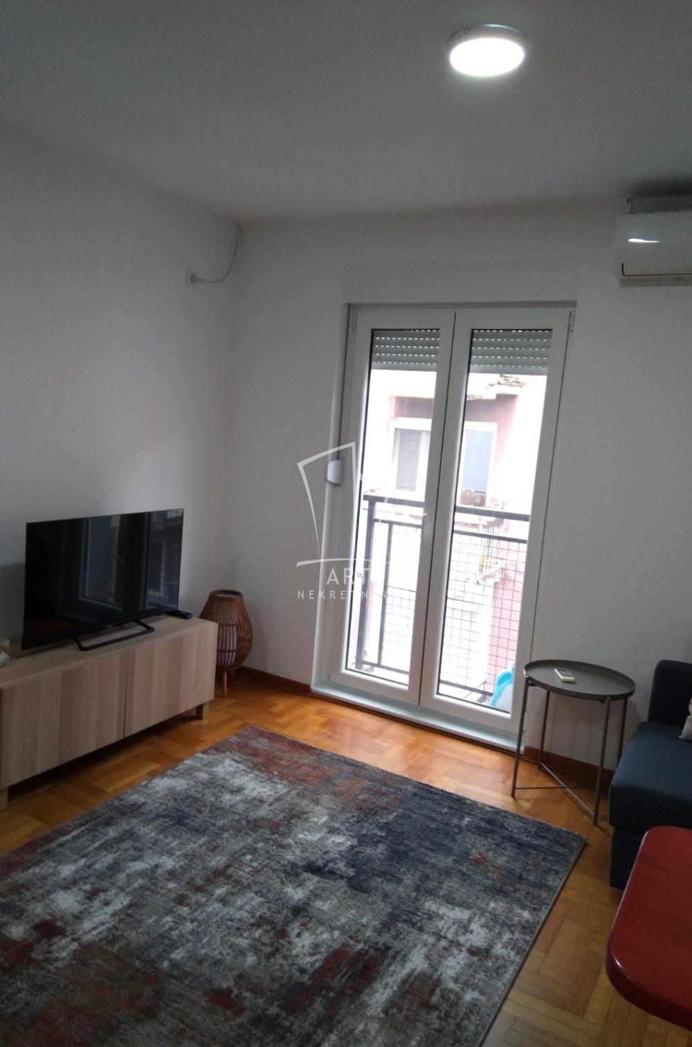 Slika 3 - Dimitrija Tucovića,  Stan za izdavanje, 24m2, 500€