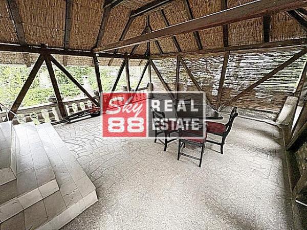 Slika 11 - Trosoban stan za izdavanje, 130m2, 1.200€