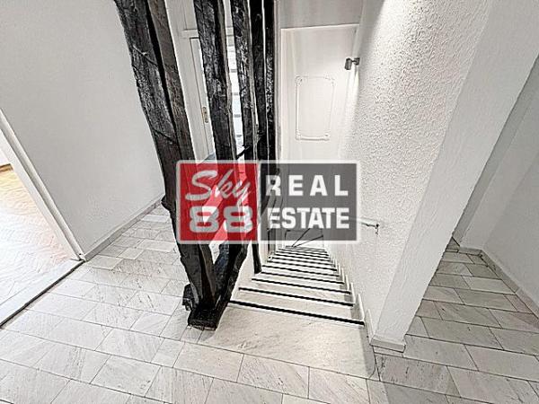 Slika 6 - Trosoban stan za izdavanje, 130m2, 1.200€