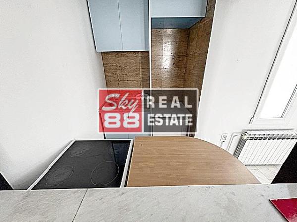 Slika 3 - Trosoban stan za izdavanje, 130m2, 1.200€