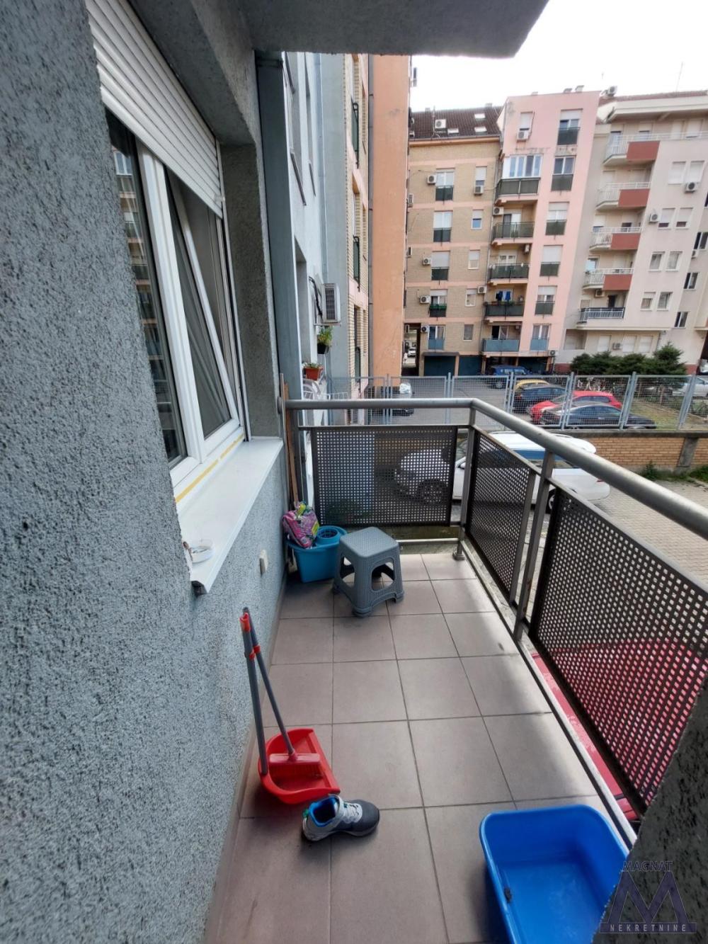 Slika 9 - Jednoiposoban stan za izdavanje, 350€