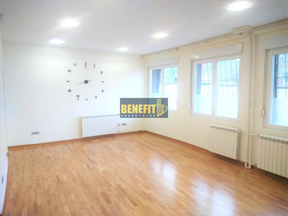 Slika 4 -  Lokal za izdavanje, 80m2, 1.000€