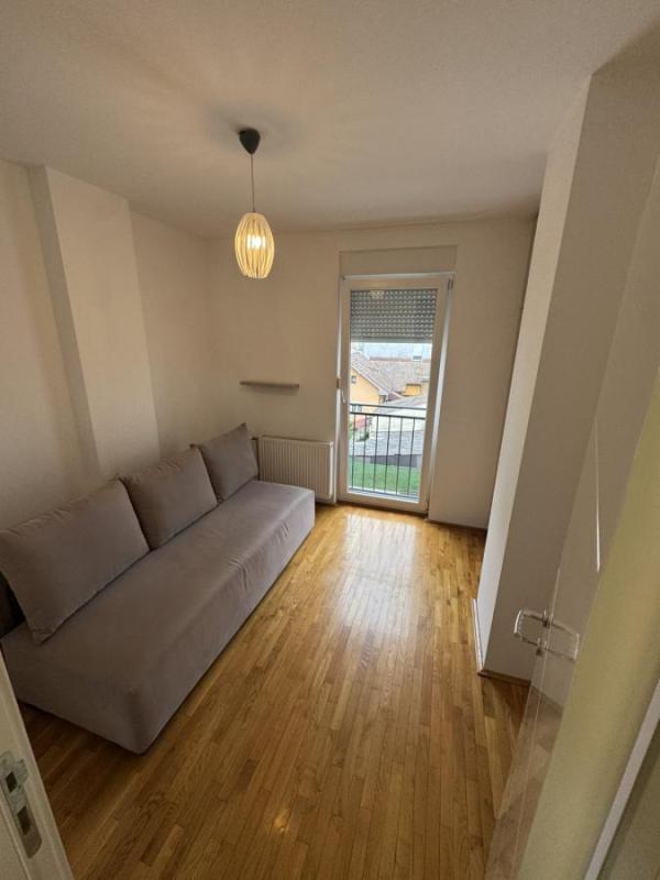 Slika 7 - Jednoiposoban stan za izdavanje, 42m2, 350€