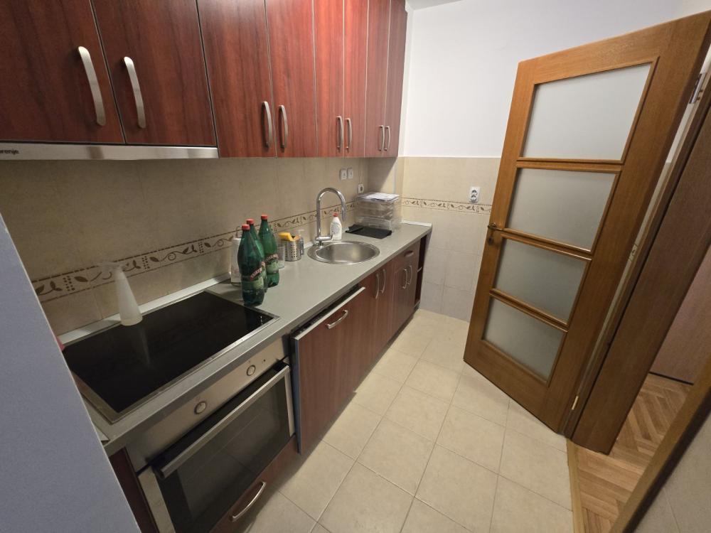 Slika 3 - Dr Dragoslava Popovića, Dvosoban stan za izdavanje, 50m2, 650€