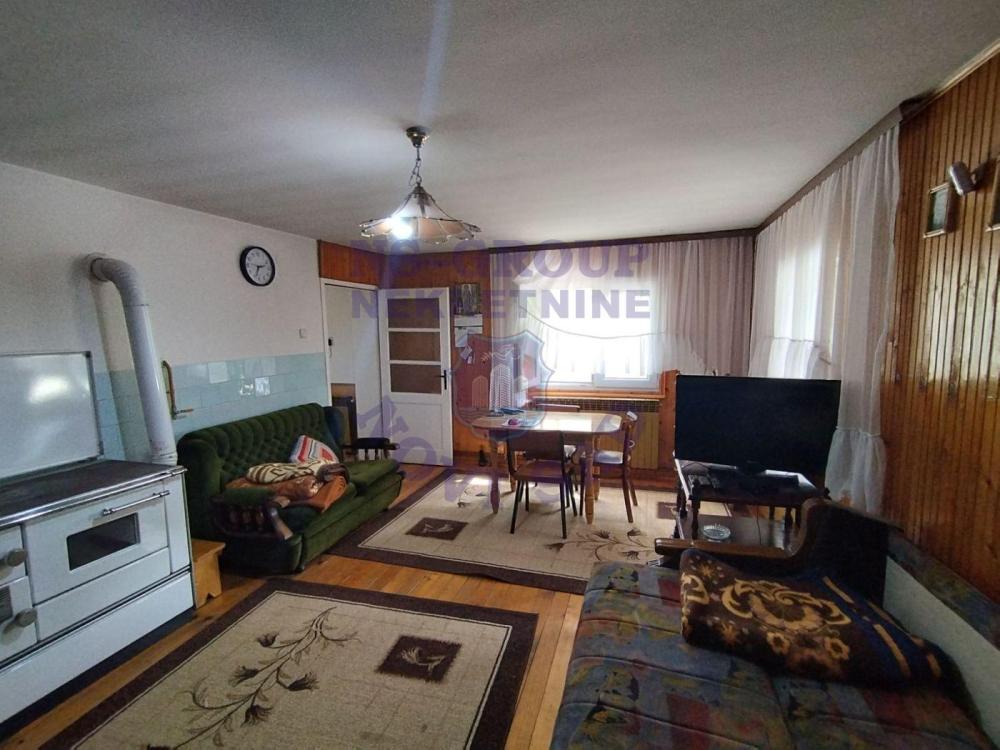 Slika 2 - Čurug,  Kuća na prodaju, 90m2, 87.000€