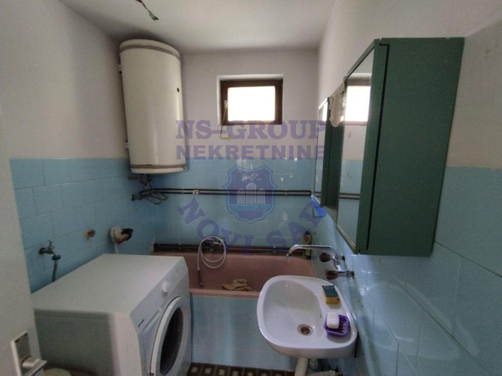 Slika 8 - Čurug,  Kuća na prodaju, 90m2, 87.000€