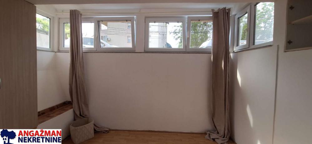 Slika 2 - Surčinski put, Jednosoban stan za izdavanje, 41m2, 350€