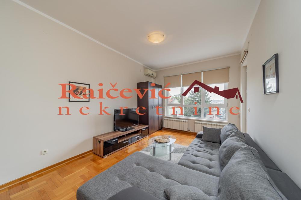 Slika 1 - Kostolacka, Jednoiposoban stan za izdavanje, 43m2, 500€