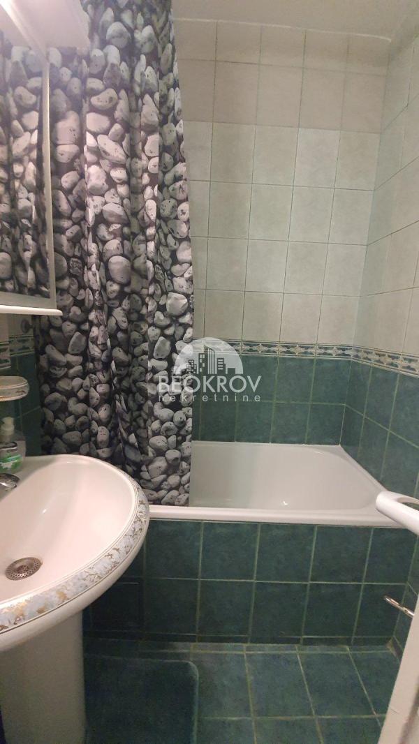 Slika 8 - Nehruova, Trosoban stan za izdavanje, 75m2, 700€