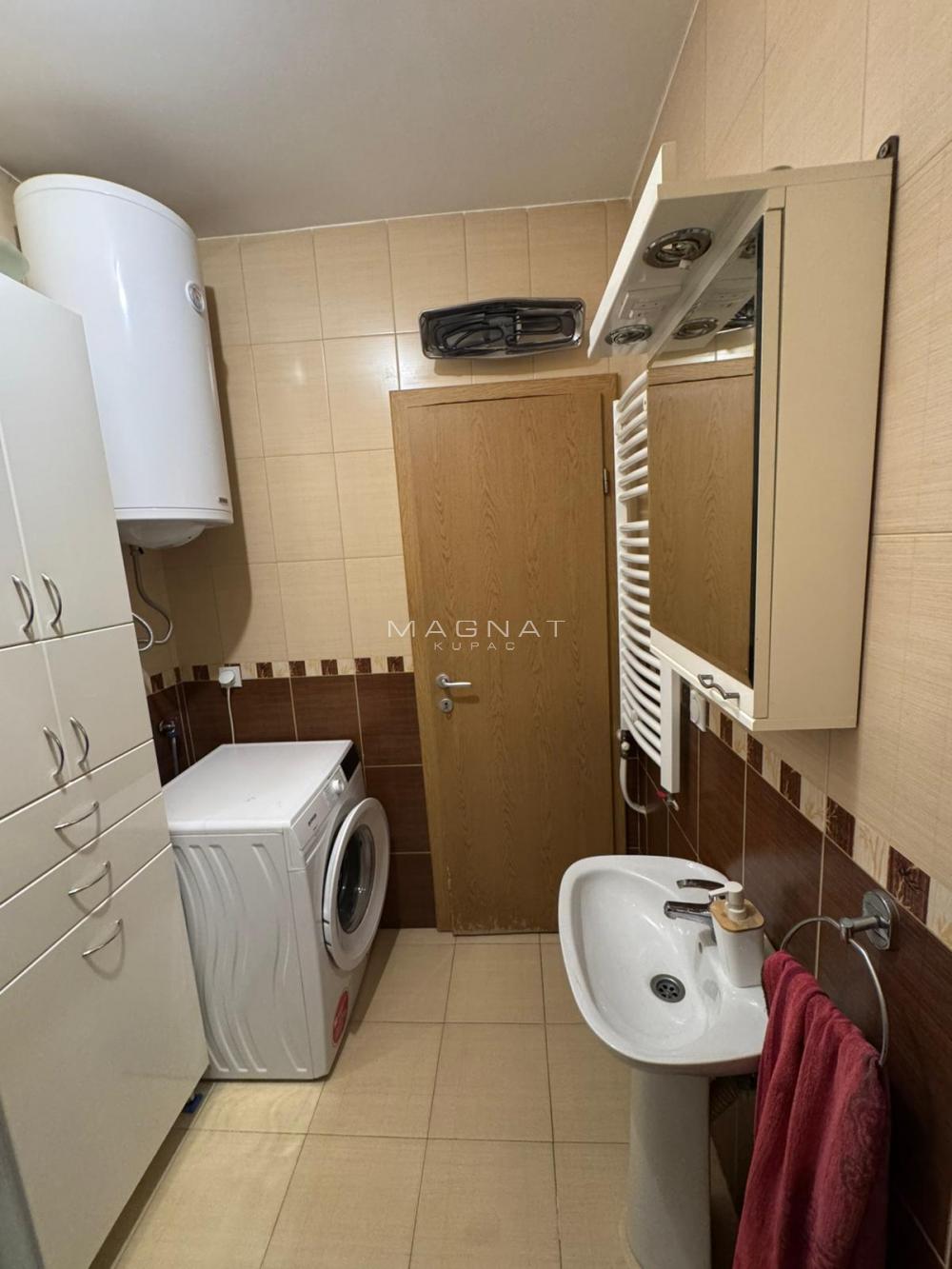 Slika 7 - Miljana Miljanića, Jednoiposoban stan za izdavanje, 50m2, 420€