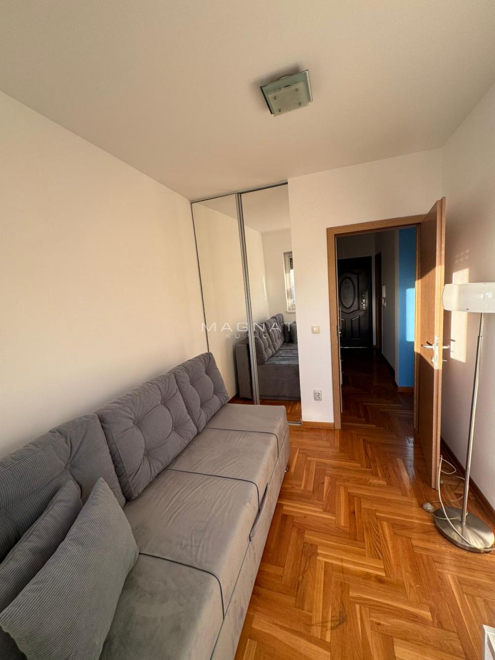Slika 5 - Miljana Miljanića, Jednoiposoban stan za izdavanje, 50m2, 420€