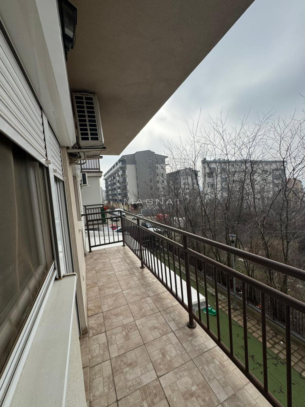 Slika 8 - Miljana Miljanića, Jednoiposoban stan za izdavanje, 50m2, 420€