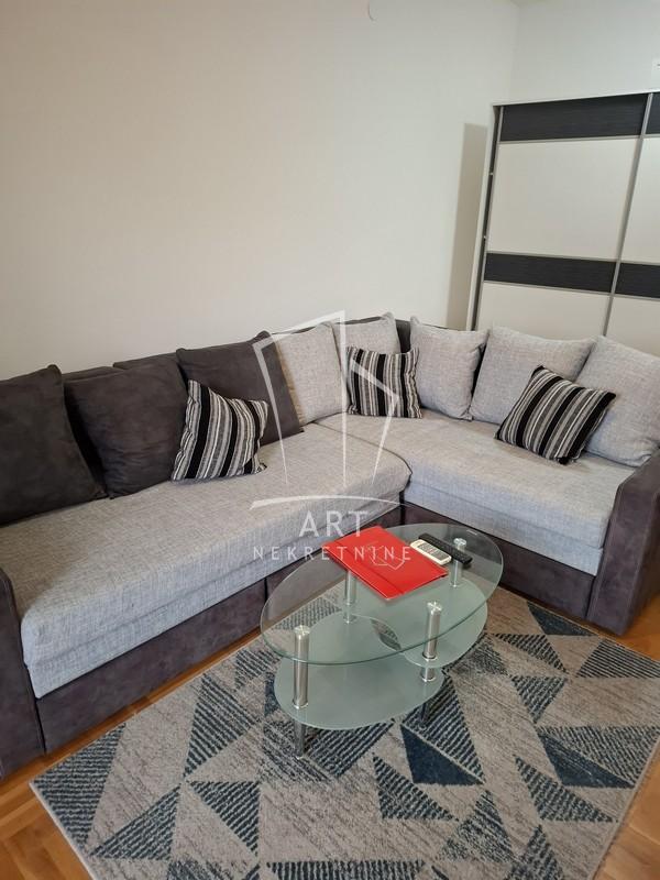 Glavna slika -Bulevar Peka Dapčevića, Dvosoban stan za izdavanje, 51m2, 500€