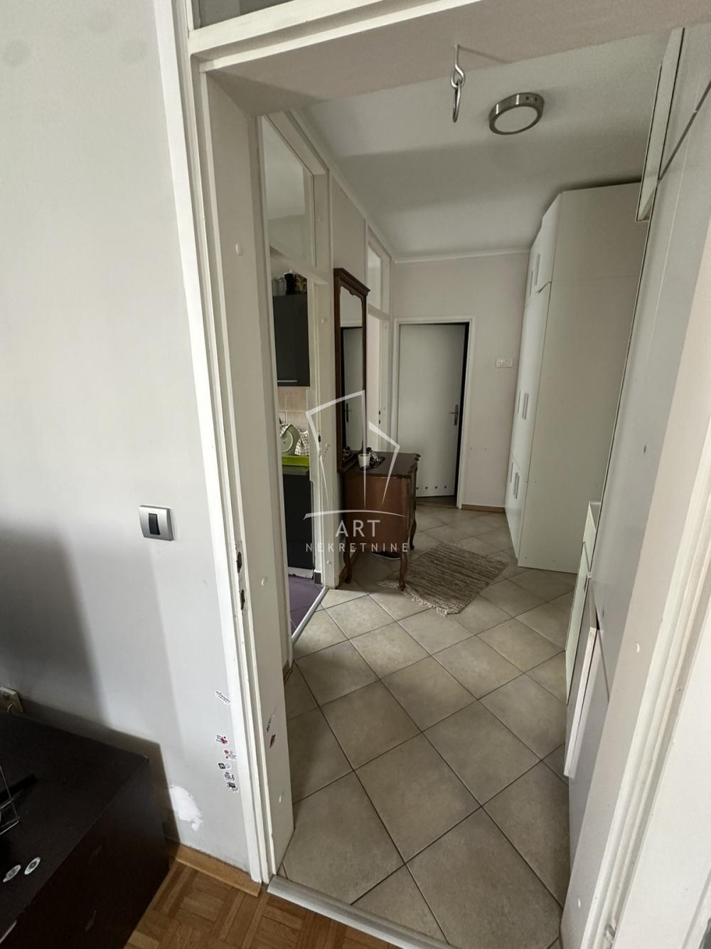 Slika 6 - Petra Martinovića, Dvosoban stan za izdavanje, 54m2, 600€