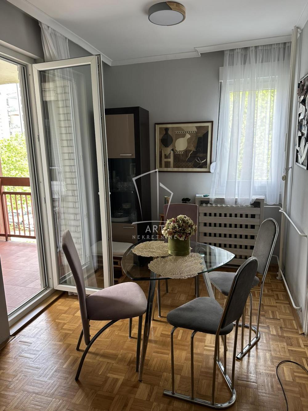 Slika 7 - Petra Martinovića, Dvosoban stan za izdavanje, 54m2, 600€