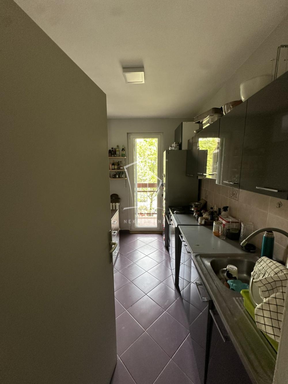 Slika 8 - Petra Martinovića, Dvosoban stan za izdavanje, 54m2, 600€