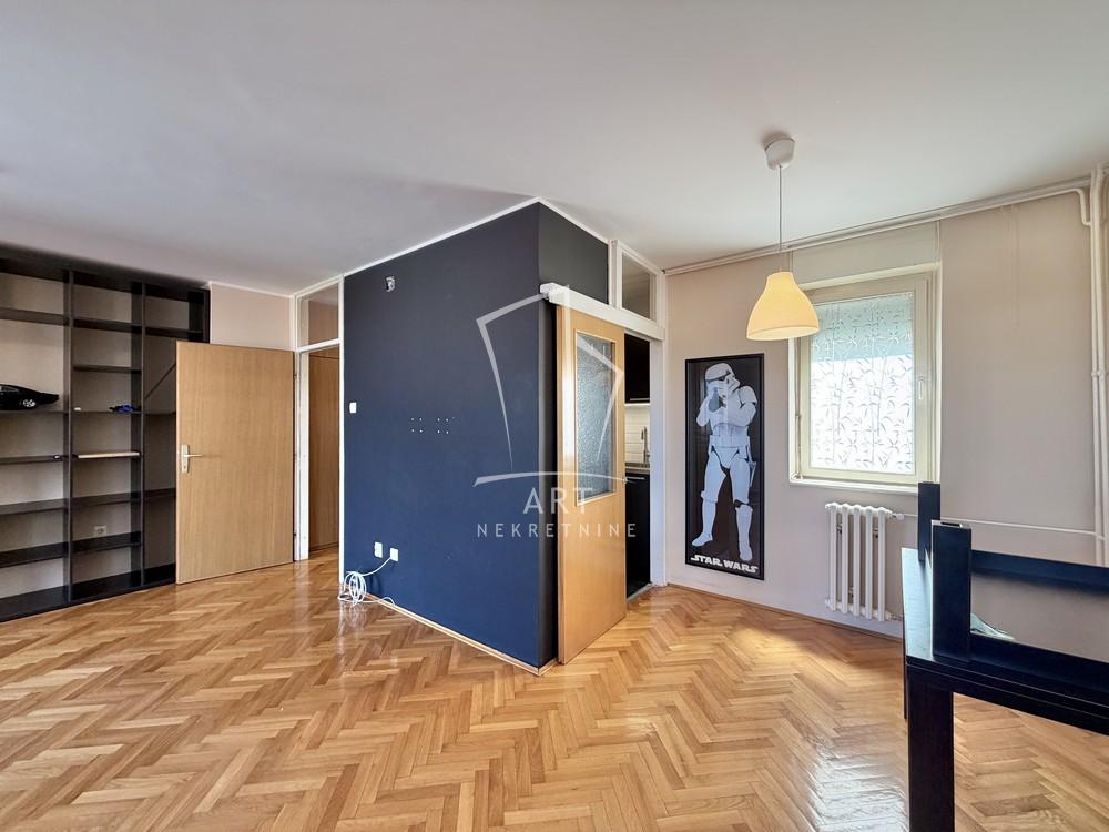 Slika 1 - Đušina, Trosoban stan na prodaju, 90m2, 355.000€