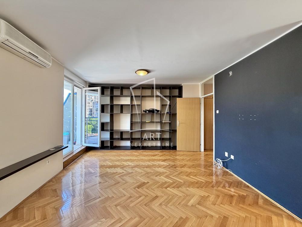Glavna slika -Đušina, Trosoban stan na prodaju, 90m2, 355.000€