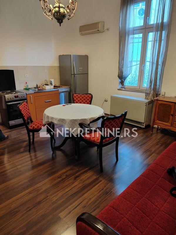 Slika 1 - Džordža Vašingtona, Jednoiposoban stan za izdavanje, 35m2, 500€