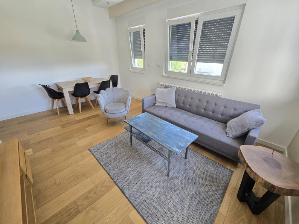 Slika 2 - Marije Bursać, Trosoban stan za izdavanje, 55m2, 650€