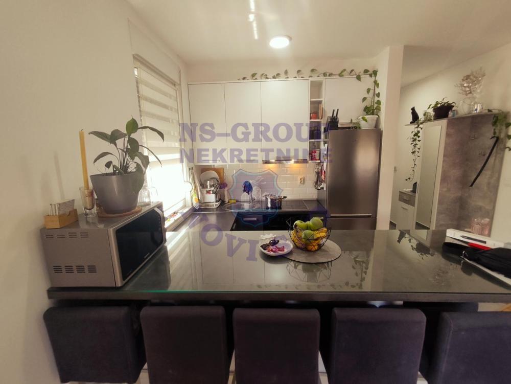 Slika 2 - Rastka Petrovića, Četvorosoban stan na prodaju, 79m2, 183.340€