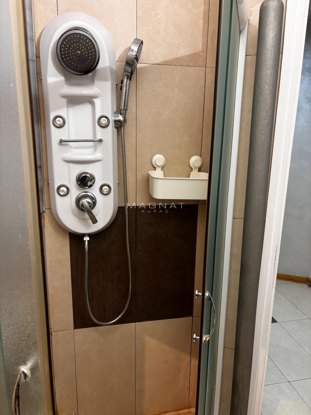 Slika 7 - Pariske komune, Jednoiposoban stan za izdavanje, 34m2, 500€
