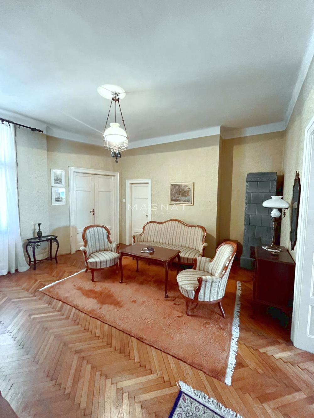 Glavna slika -Svetozara Radića, Četvorosoban stan na prodaju, 100m2, 330.000€