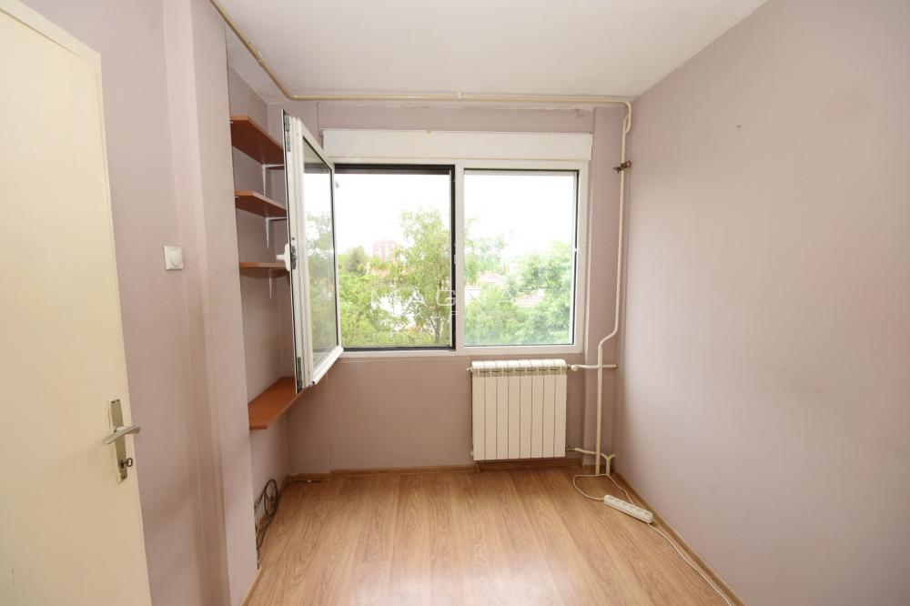Slika 4 - Janković Stojana, Jednoiposoban stan na prodaju, 44m2, 122.000€
