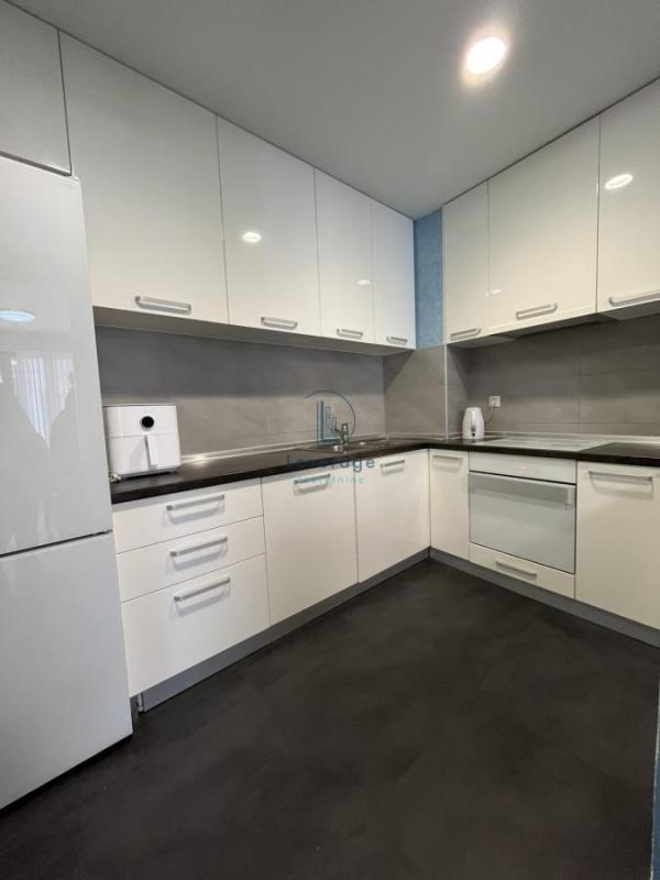 Slika 7 - Omladinskih brigada, Trosoban stan na prodaju, 100m2, 590.000€