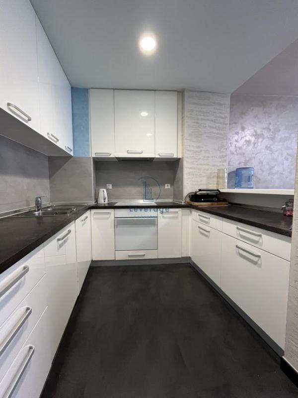Slika 8 - Omladinskih brigada, Trosoban stan na prodaju, 100m2, 590.000€