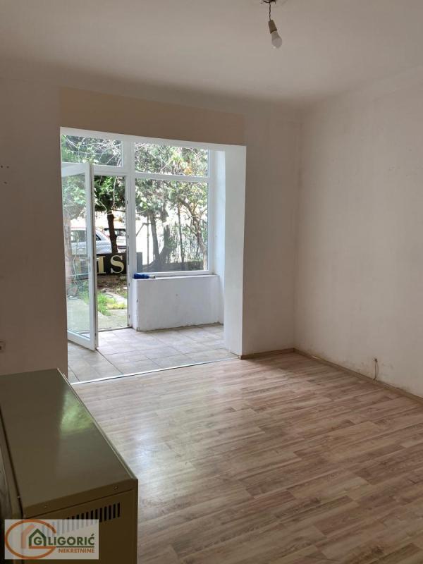 Slika 1 - Đerdapska, Dvoiposoban stan za izdavanje, 73m2, 400€