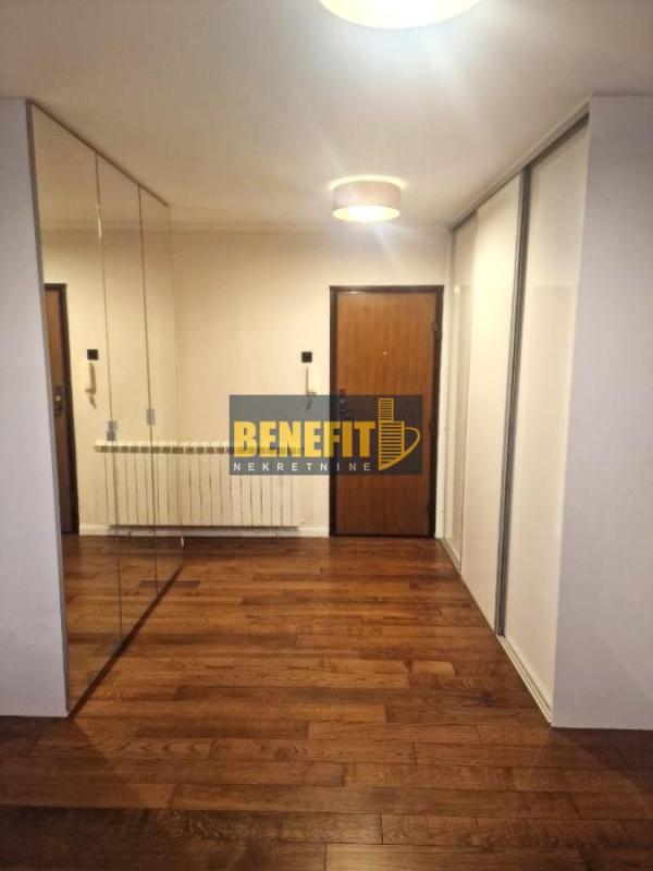 Slika 7 - Dvosoban stan za izdavanje, 82m2, 900€
