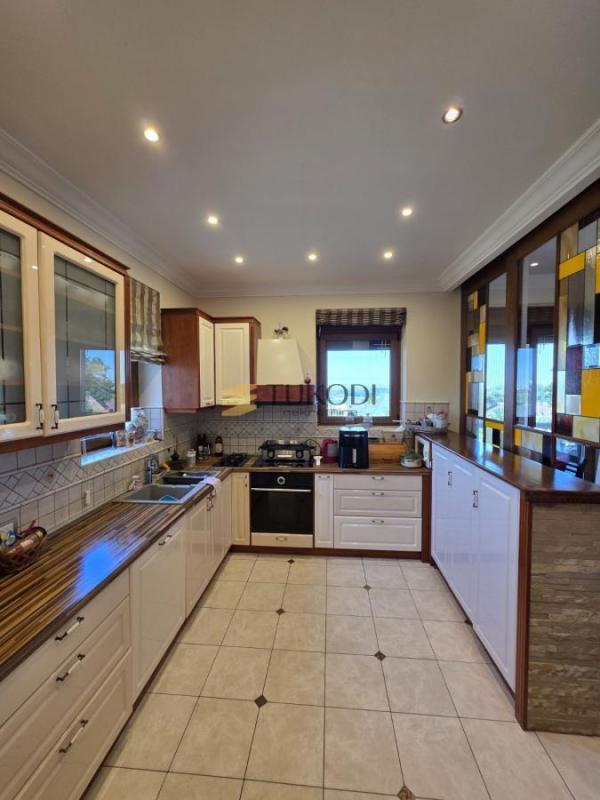 Slika 8 -  Kuća na prodaju, 400m2, 1.090.000€