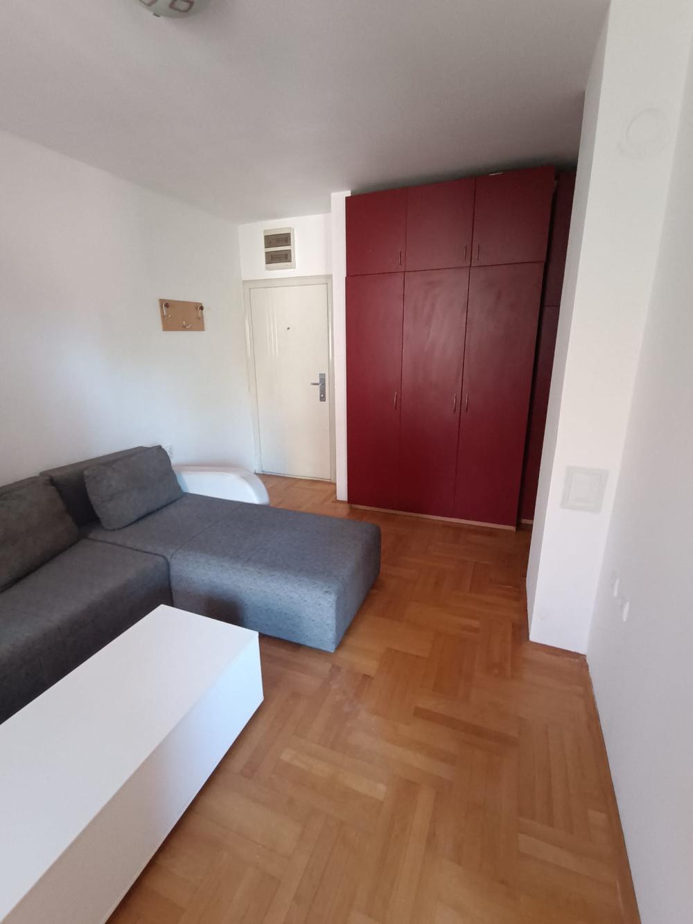 Slika 4 - Palilulska pijaca, Jednoiposoban stan za izdavanje, 32m2, 300€