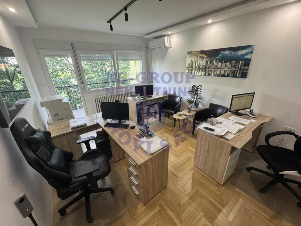 Glavna slika -Trosoban stan na prodaju, 77m2, 267.800€