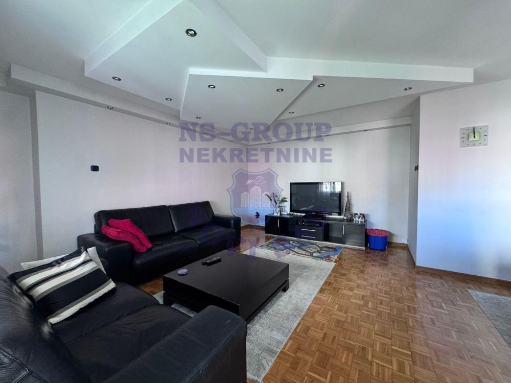 Slika 1 - Četvorosoban stan na prodaju, 92m2