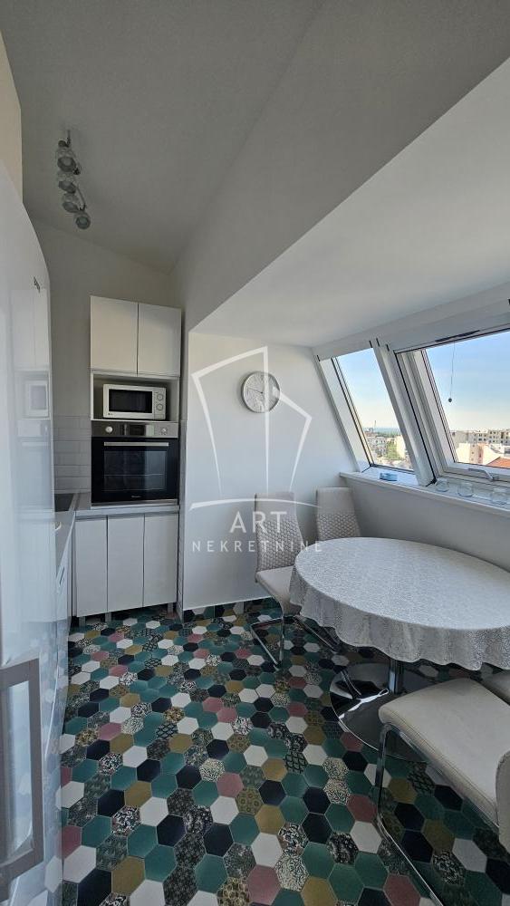 Slika 6 - Dimitrija Tucovića, Dvosoban stan za izdavanje, 45m2, 700€
