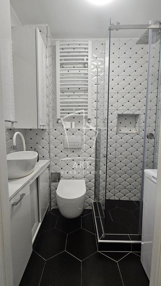 Slika 7 - Dimitrija Tucovića, Dvosoban stan za izdavanje, 45m2, 700€