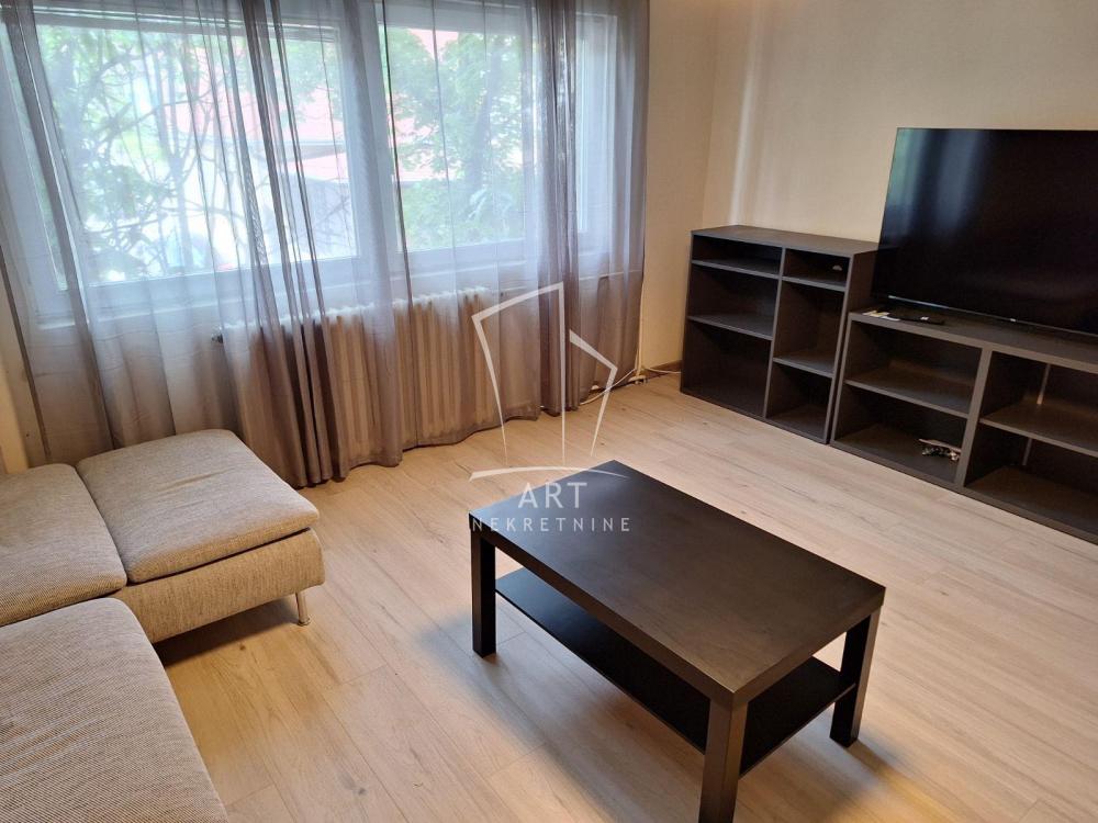 Slika 2 - Vidovdanska, Dvosoban stan za izdavanje, 64m2, 650€