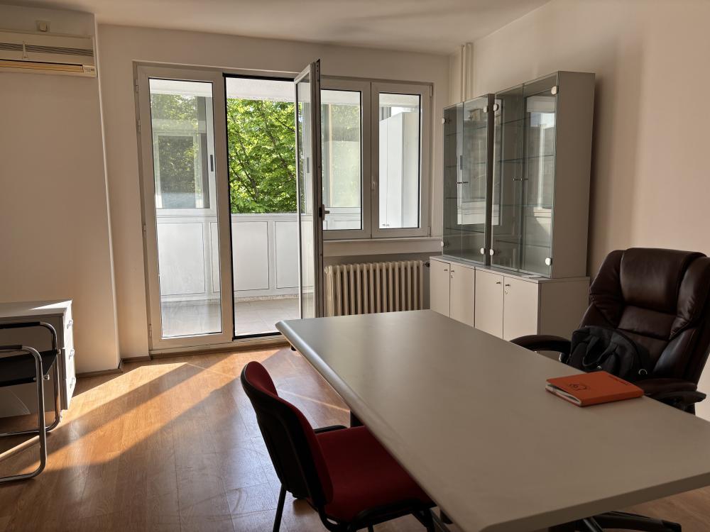 Glavna slika -Karađorđev Trg, Troiposoban stan za izdavanje, 61m2, 650€