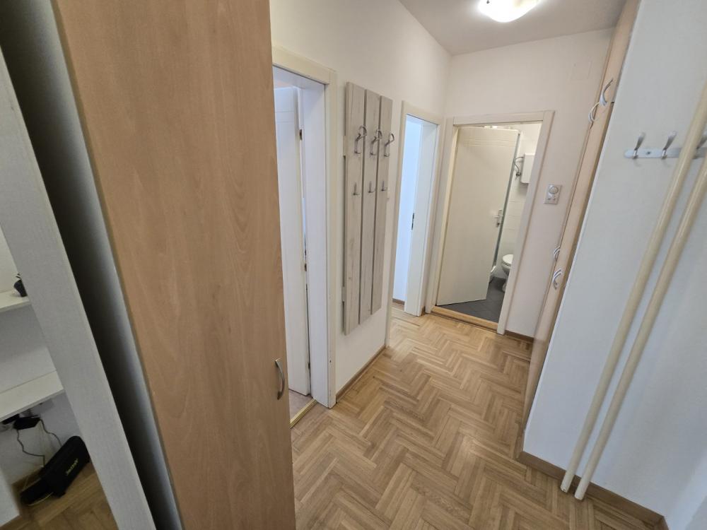 Slika 9 - Dimitrija Tucovića, Dvosoban stan za izdavanje, 54m2, 600€