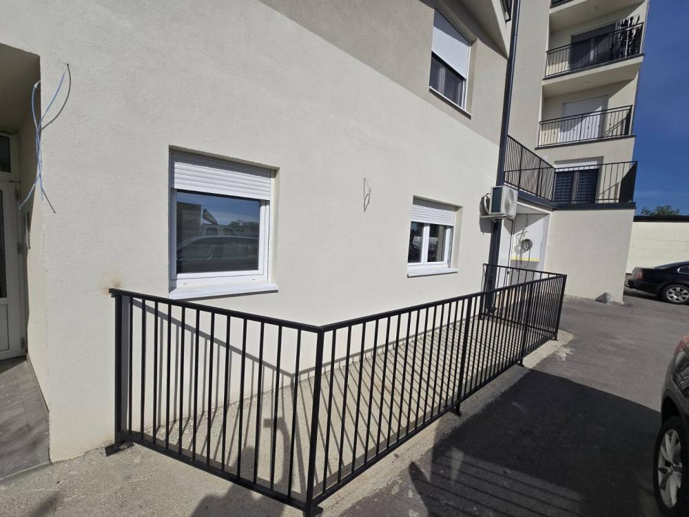 Slika 10 - Predraga Tomića, Dvosoban stan za izdavanje, 47m2, 400€