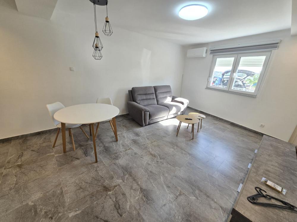 Slika 2 - Predraga Tomića, Dvosoban stan za izdavanje, 47m2, 400€