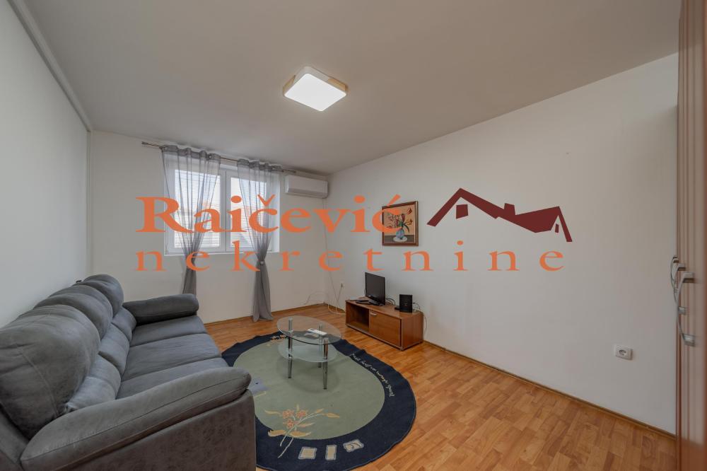 Slika 2 - Grge Andrijanovica, Jednosoban stan za izdavanje, 32m2, 230€